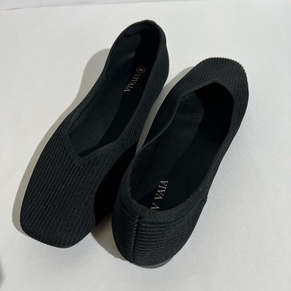 Vivaia Black Women's Square Toe Flat Shoes - Picture 9 of 11